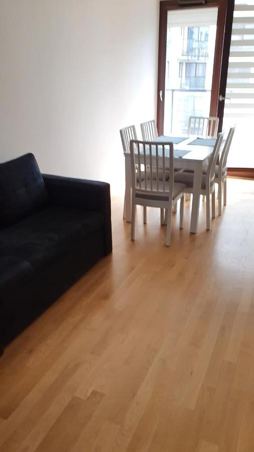 Appartement Apartament Na 6 Pietrze à Varsovie Extérieur photo